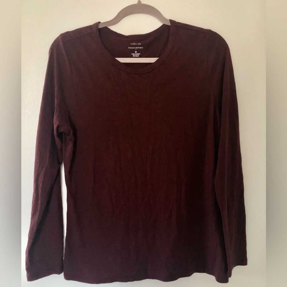 Women's Long Sleeve Maroon Top